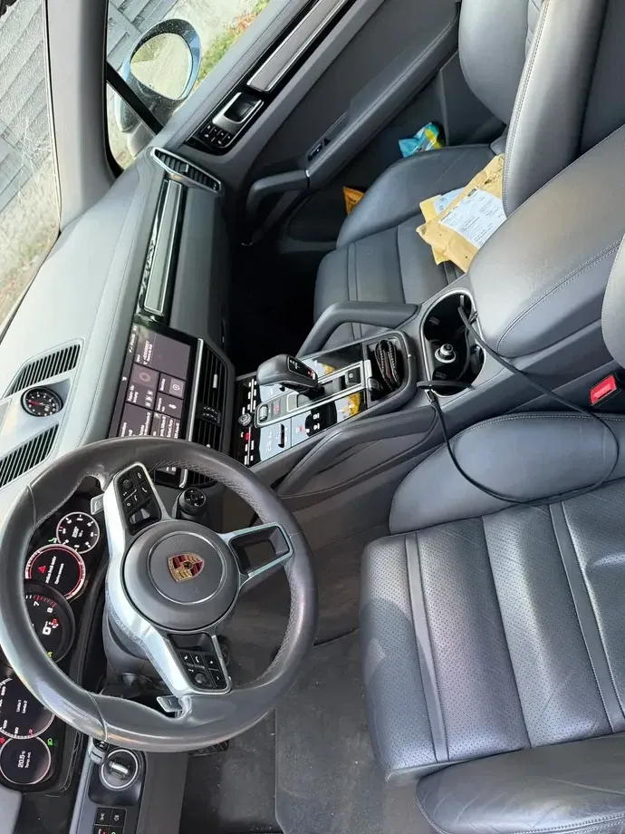 Porsche Cayenne Tiptronic S Platinum Edition — imagine 6