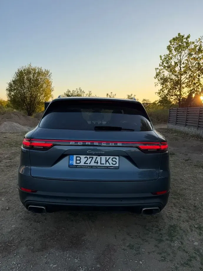Porsche Cayenne Tiptronic S Platinum Edition — imagine 4