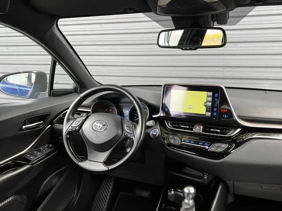 Toyota C-HR Style — imagine 9