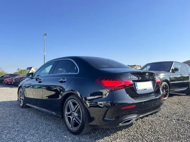Mercedes-Benz A 220 Sedan 4Matic MHEV 8G-DCT