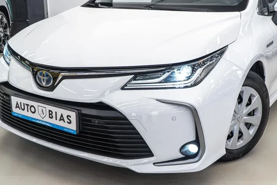 Toyota Corolla XII 1.8 HSD Dynamic — imagine 10