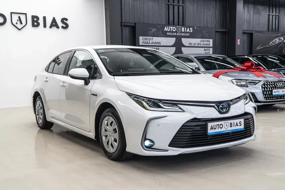 Toyota Corolla XII 1.8 HSD Dynamic — imagine 3