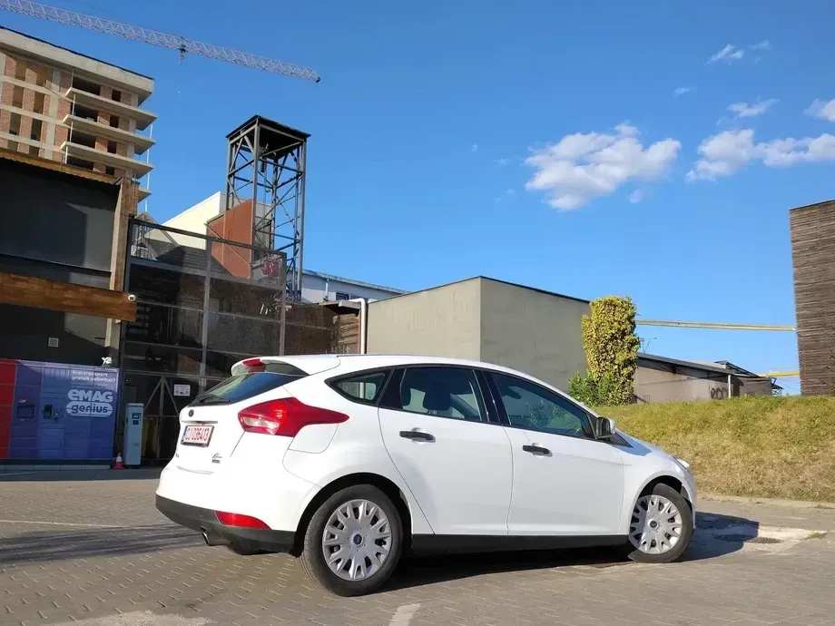 Ford Focus MK3 — imagine 3