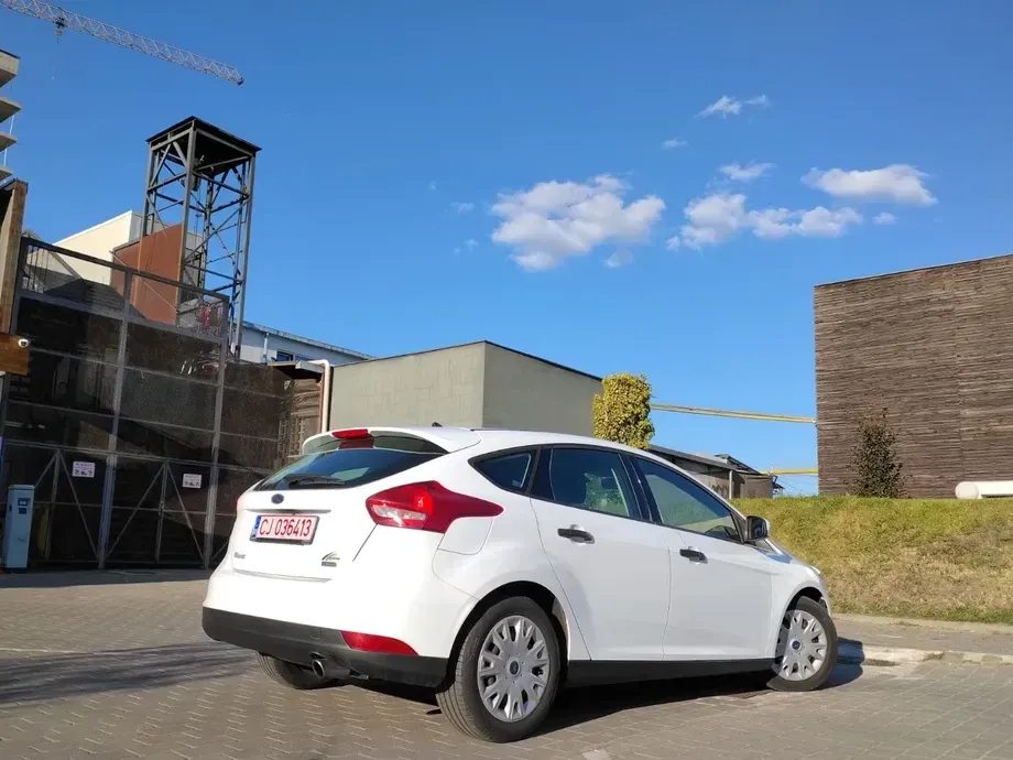 Ford Focus MK3 — imagine 10