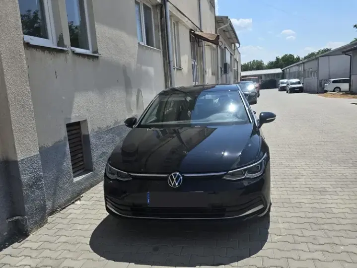 Volkswagen Golf 2.0 TDI 150CP DSG Style