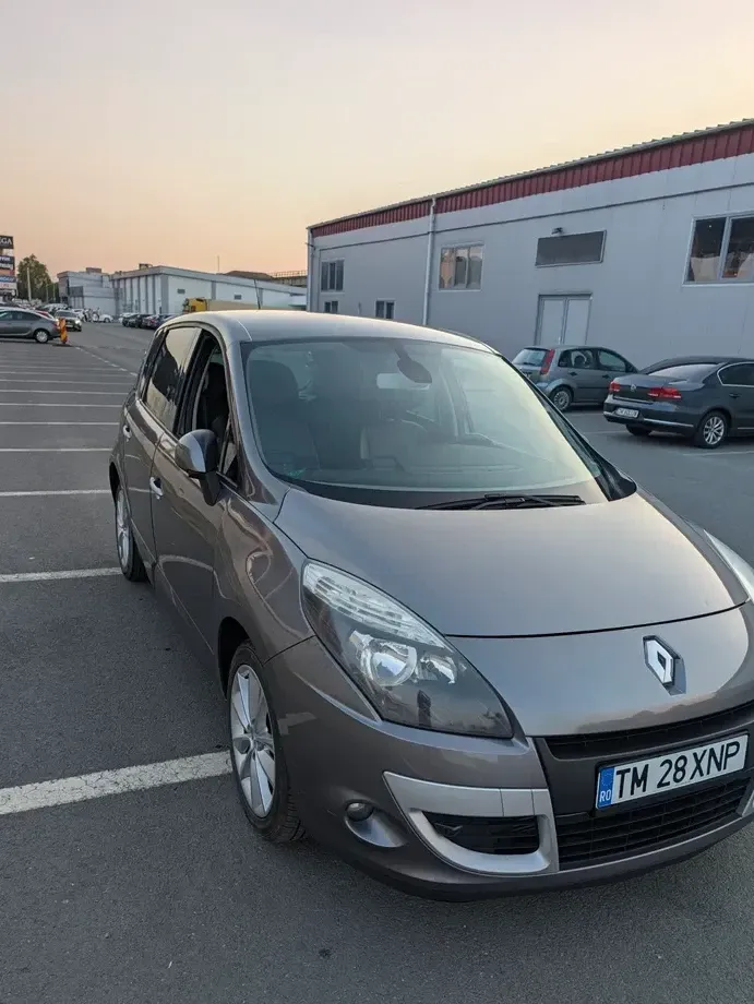 Renault Scénic III — imagine 2