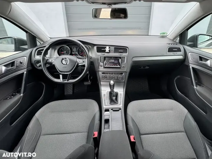 Volkswagen Golf 1.6 TDI BlueMotion Technology DSG Comfortline