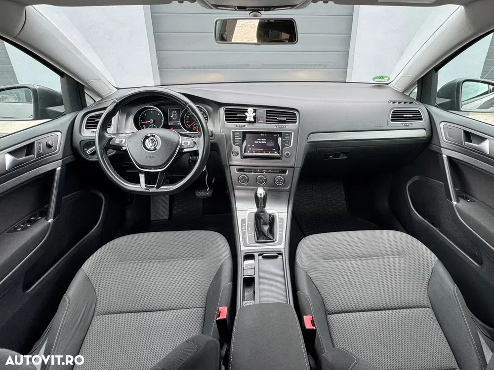 Volkswagen Golf 1.6 TDI BlueMotion Technology DSG Comfortline — imagine 3