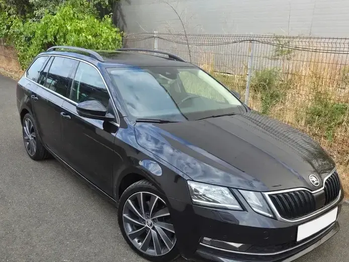 Škoda Octavia III 2.0 TDI DSG 4X4 Laurin & Klement