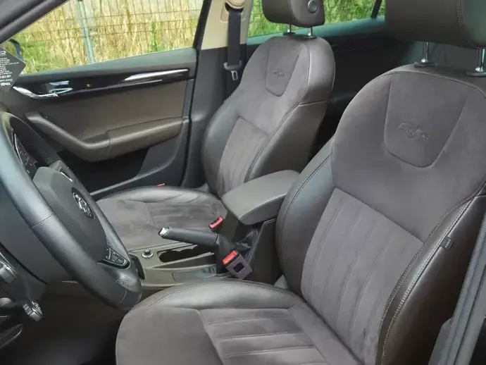 Škoda Octavia III 2.0 TDI DSG 4X4 Laurin & Klement