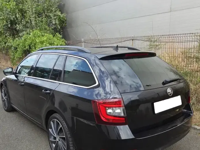 Škoda Octavia III 2.0 TDI DSG 4X4 Laurin & Klement