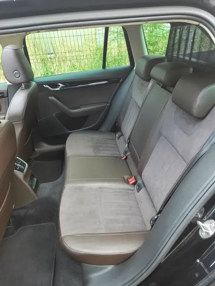 Škoda Octavia III 2.0 TDI DSG 4X4 Laurin & Klement — imagine 6