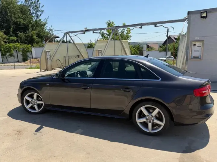 Audi A4 Limuzina B8