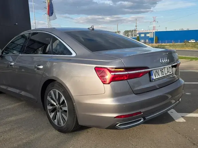 Audi A6 C8
