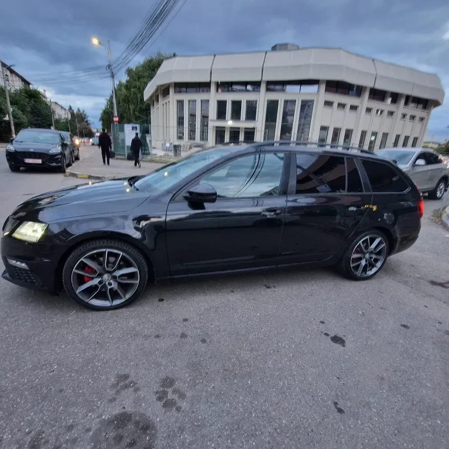 Škoda Octavia III — imagine 2
