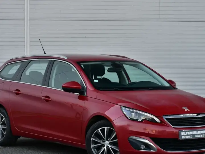 Peugeot 308 II