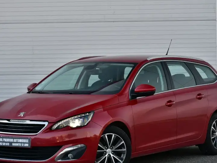 Peugeot 308 II