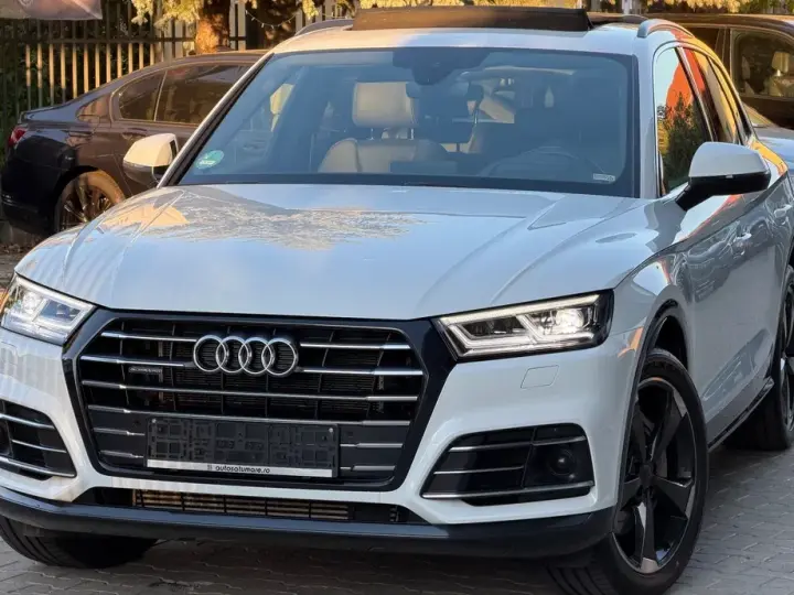 Audi Q5 FY 55 TFSIe quattro S tronic S line