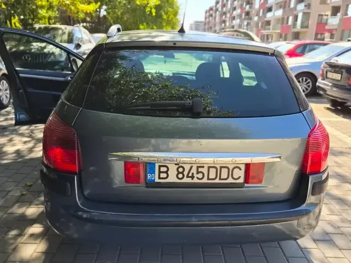 Peugeot 407