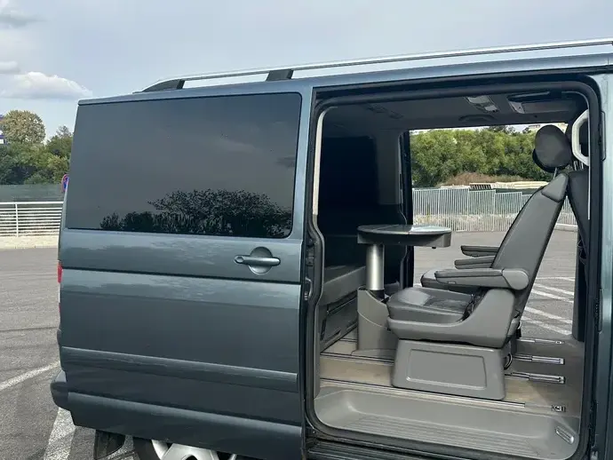 Volkswagen Multivan T5