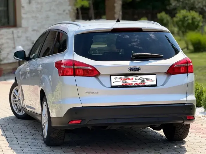 Ford Focus MK3 1.6 TDCI DPF Start-Stopp-System Titanium