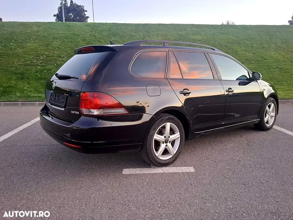 Volkswagen Golf 2.0 TDI DPF MATCH — imagine 3