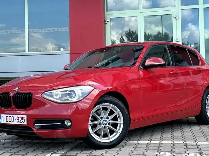 BMW Seria 1 116d EfficientDynamics Edition Sport Line