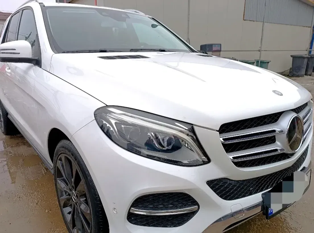 Mercedes-Benz GLE — imagine 9
