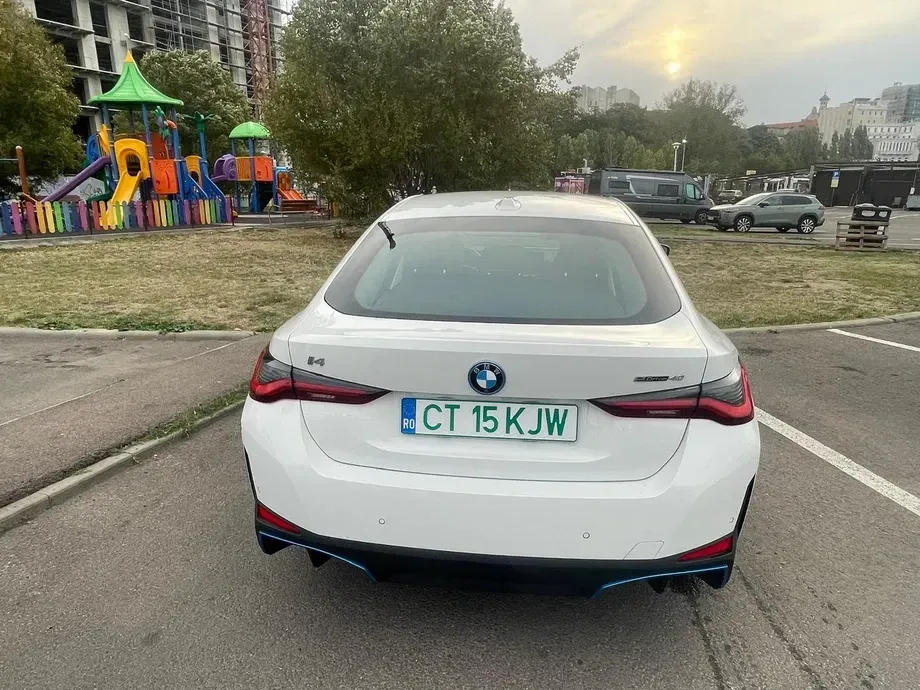 BMW i4 eDrive40 — imagine 7