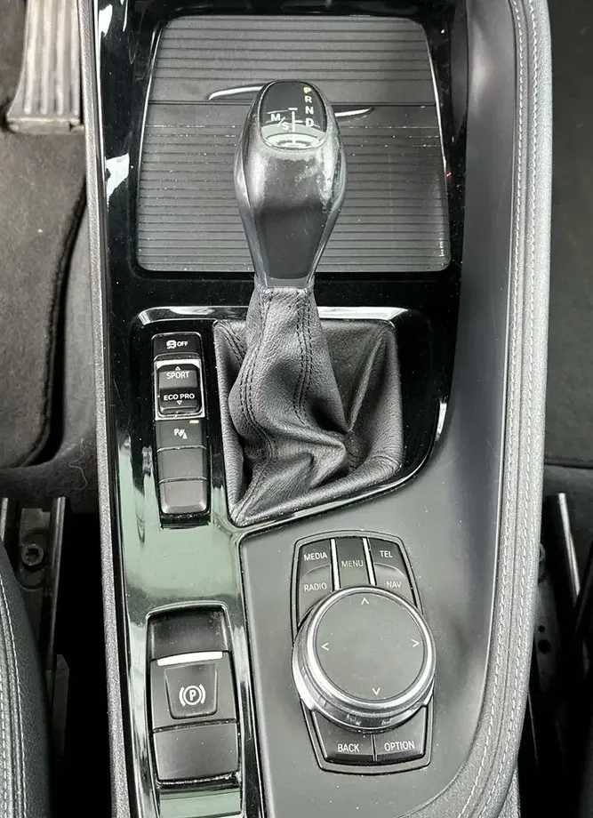 BMW X1 F48 — imagine 10