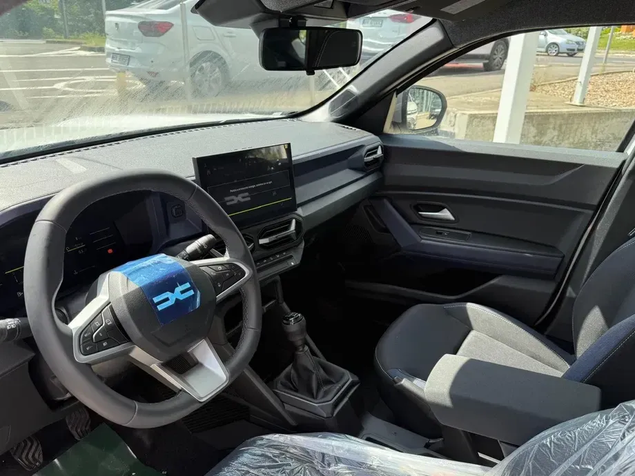 Dacia Duster ECO-G 120 Expression — imagine 9