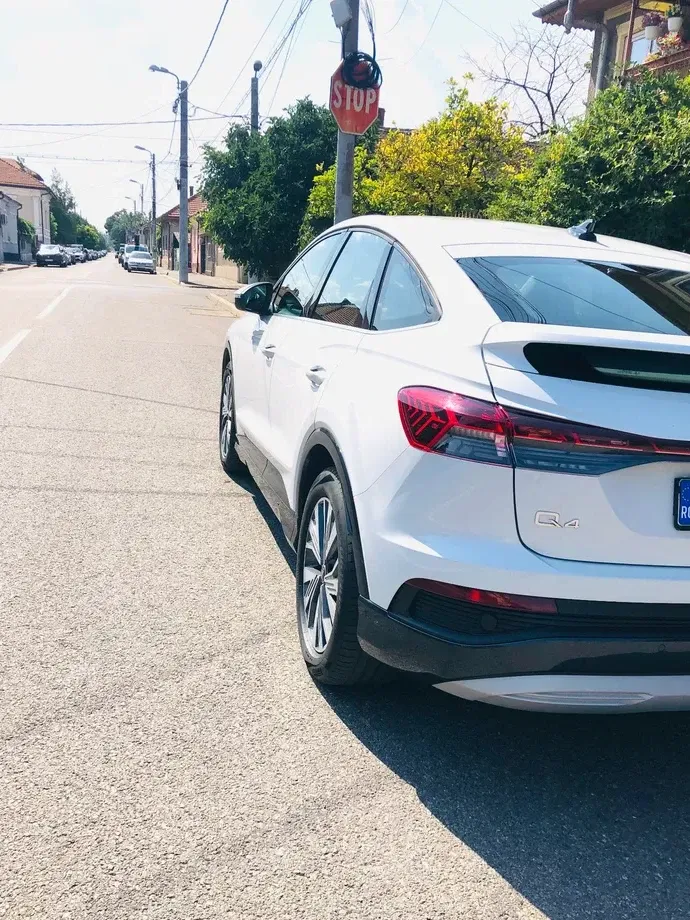 Audi Q4 Sportback e-tron — imagine 7
