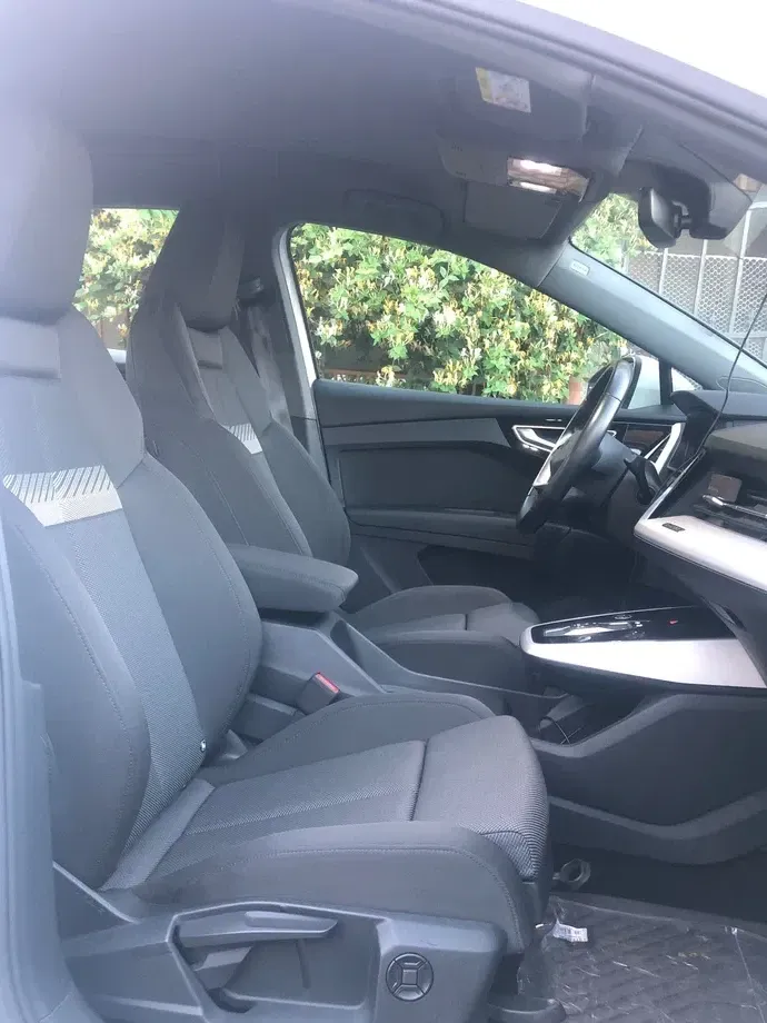Audi Q4 Sportback e-tron — imagine 10