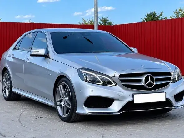 Mercedes-Benz E