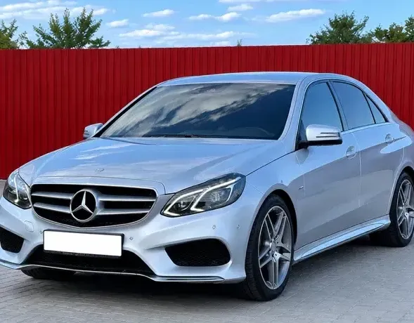 Mercedes-Benz E — imagine 2