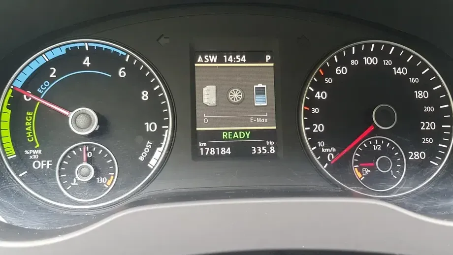 Volkswagen Jetta A6 — imagine 8