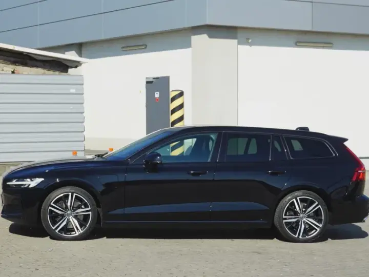 Volvo V60 II T6 AWD Recharge Geartronic RDesign