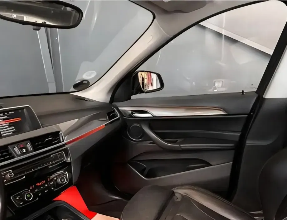 BMW X1 xDrive18d Aut. xLine — imagine 8
