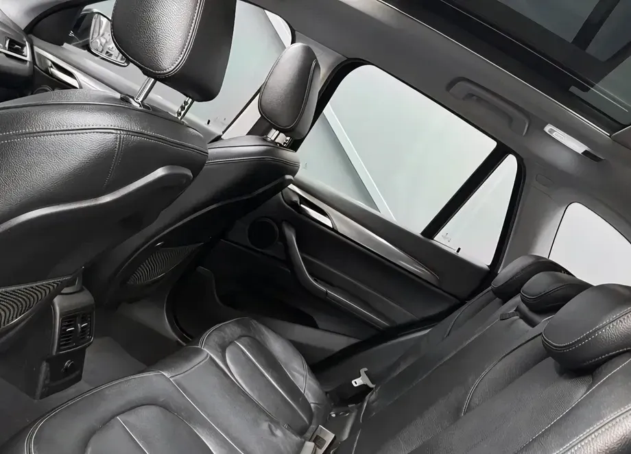 BMW X1 xDrive18d Aut. xLine — imagine 10