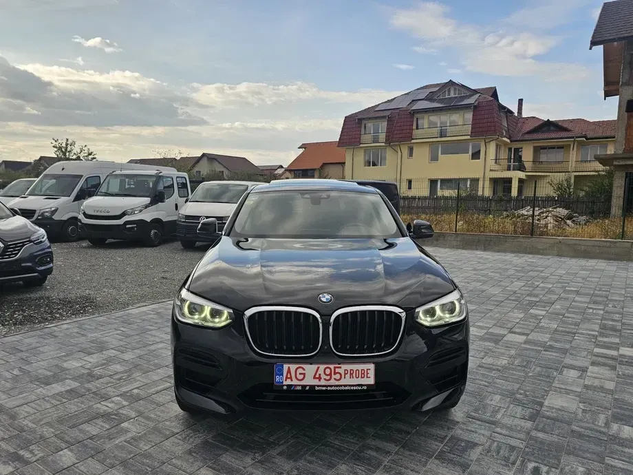 BMW X4 G02 xDrive20d — imagine 2