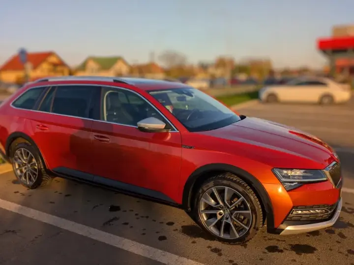 Škoda Superb 2.0 TDI 4X4 DSG Scout