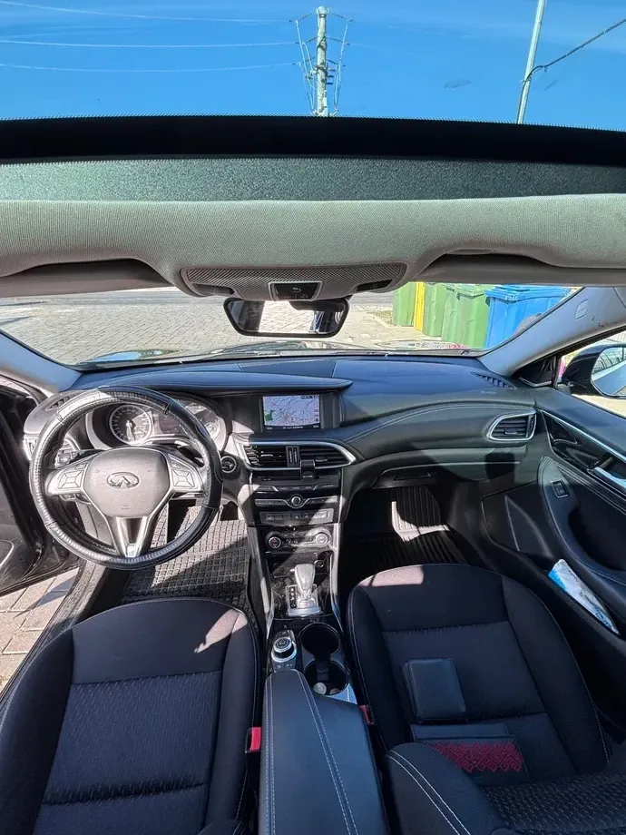 Infiniti QX30 — imagine 8
