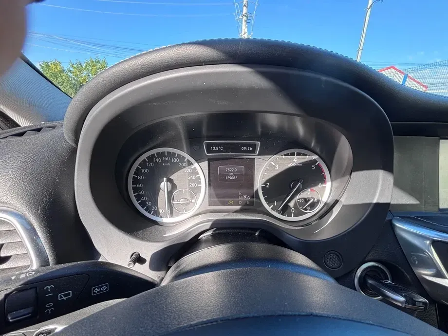 Infiniti QX30 — imagine 10