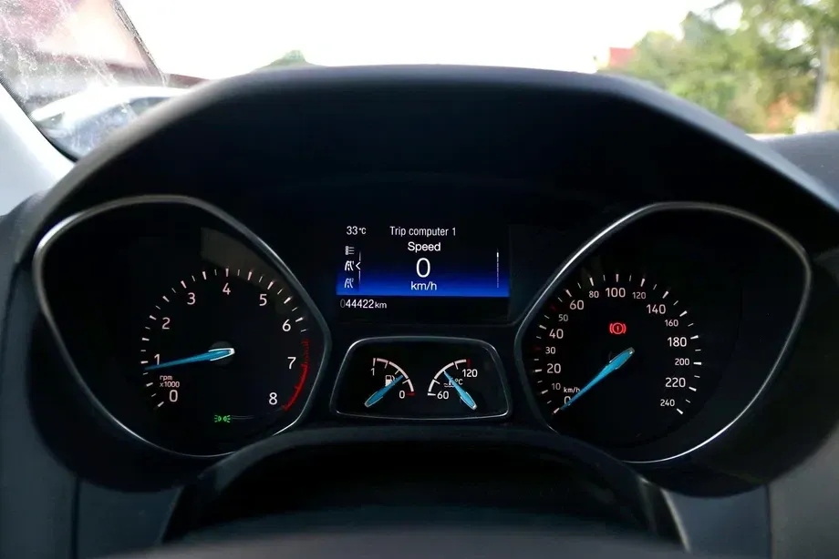 Ford Focus — imagine 9