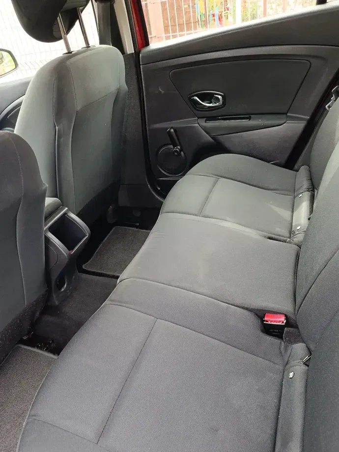 Renault Mégane III — imagine 7