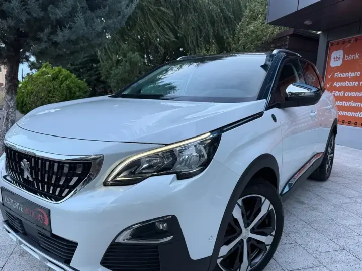 Peugeot 3008 II PureTech 130 Stop & Start GPF EAT8 Crossway