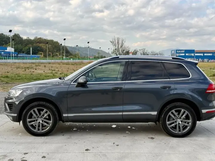 Volkswagen Touareg II