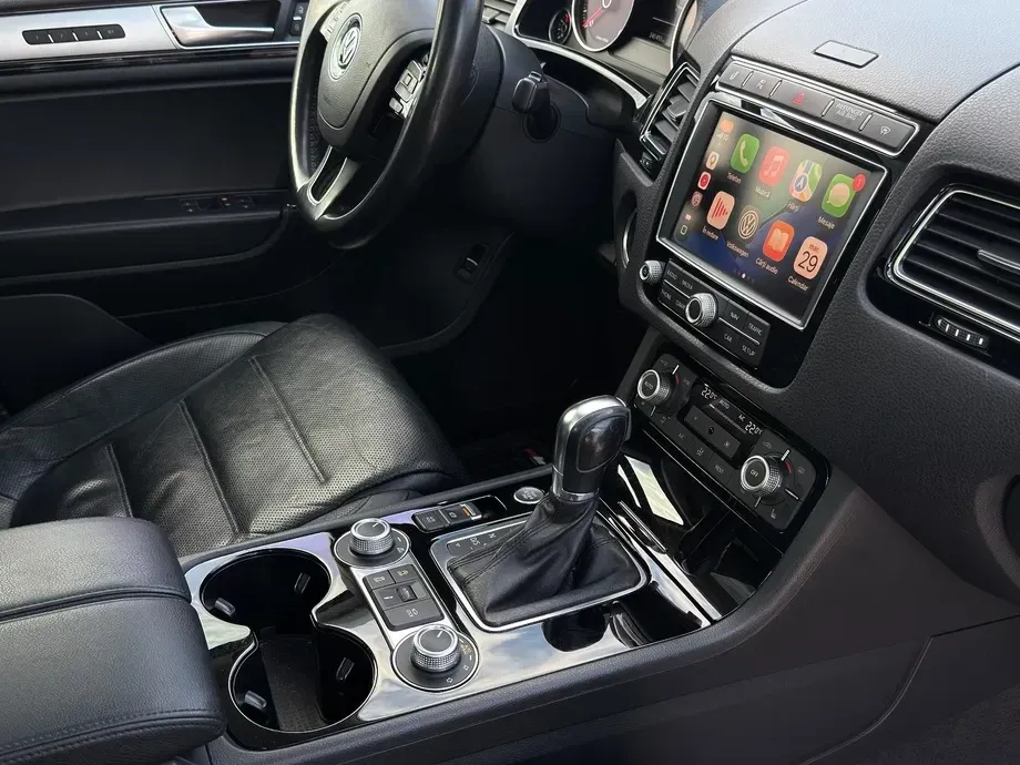 Volkswagen Touareg II — imagine 10