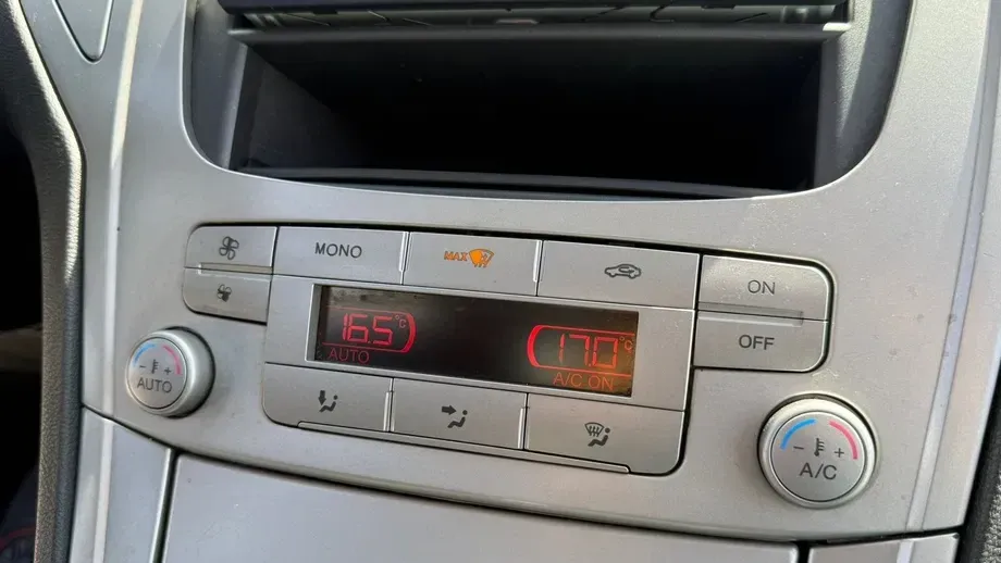 Ford Mondeo III — imagine 8