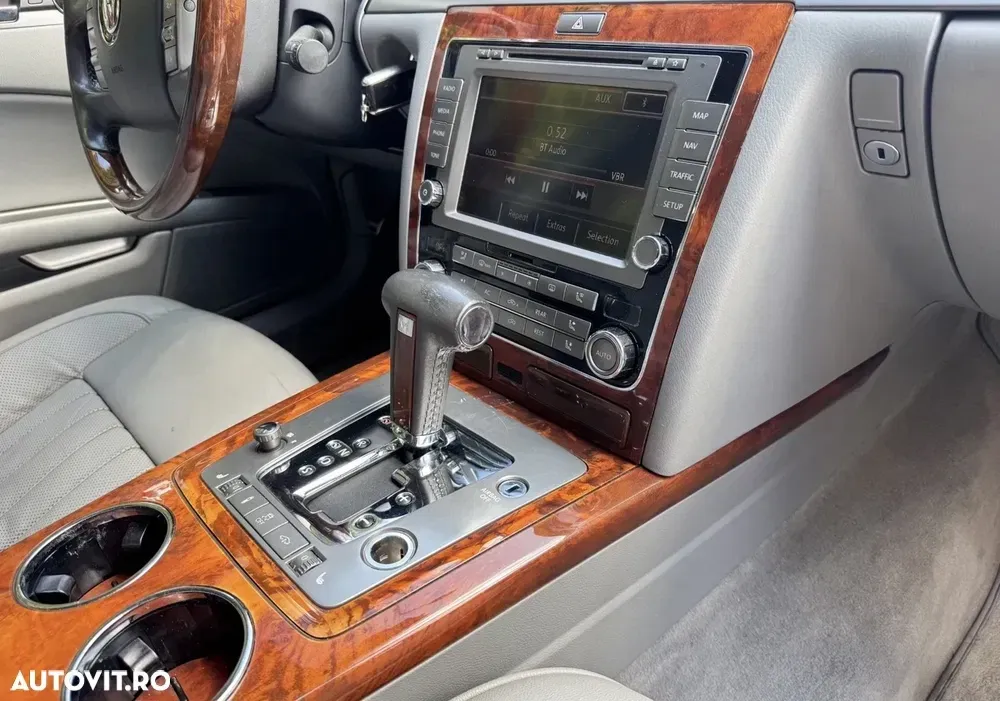 Volkswagen Phaeton 3.0 V6 TDI DPF 4MOTION Tiptronic Lang — imagine 3